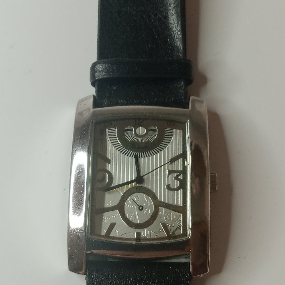 Geneva Platinum Wristwatch 5355 Rectangular with Leather Strap